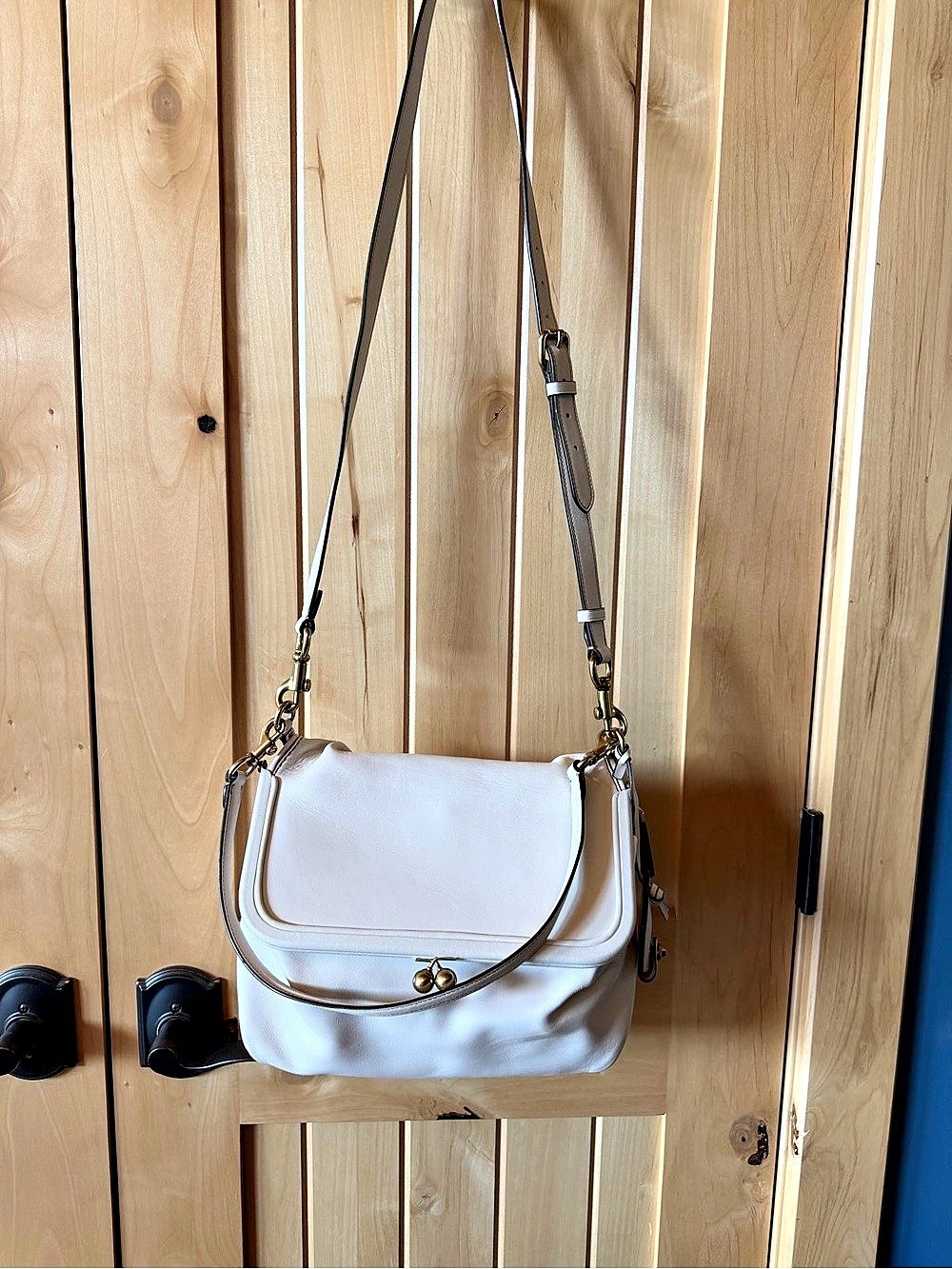 Coach RYDER Large Kisslock Frame Bag Leather Shoulder Bag White